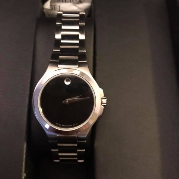 BRAND NEW Movado Woman\'s Watch